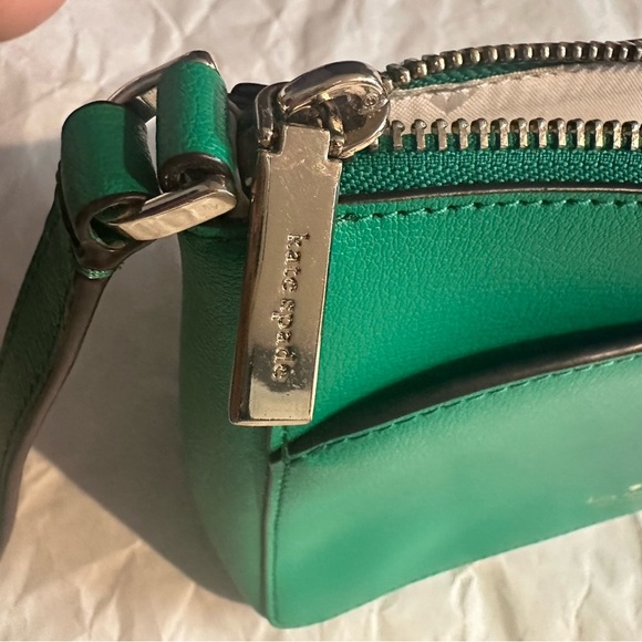 Kate Spade Vibrant Green Crossbody Bag - Picture 13 of 16